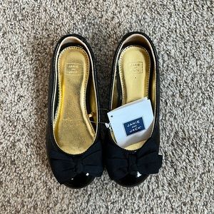 Janie and Jack flats